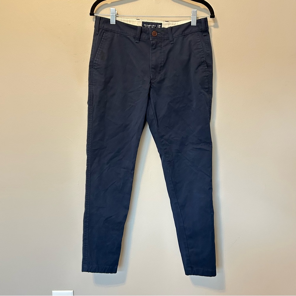 Abercrombie and Fitch Men's Navy Pants
